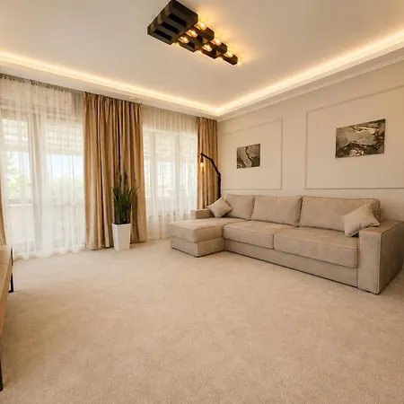 Hotel Boomerang Boutique 4*