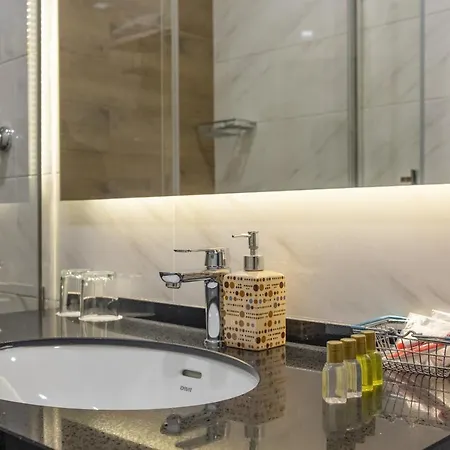 Boomerang Boutique Hotel