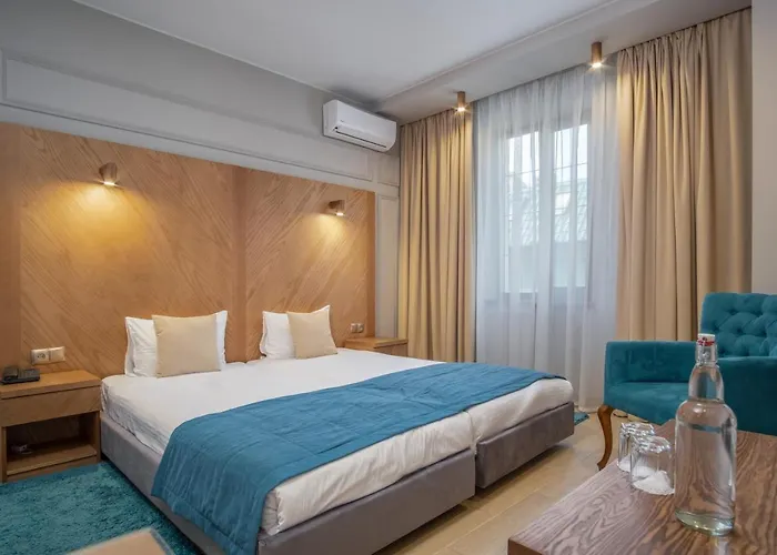 Hotel Boomerang Boutique 4*