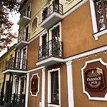 Boomerang Boutique Hotel
